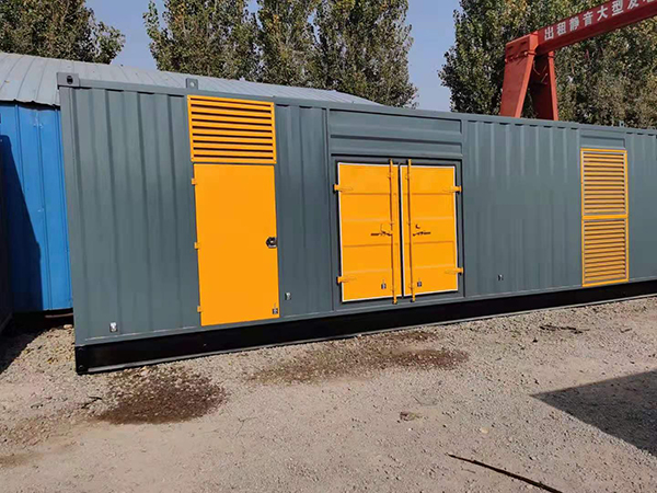 邵阳300kw 柴油发电机组用多大的空气开关？
