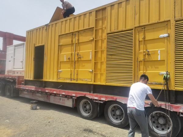邵阳发电机出租100KW发电机需要什么规格的电缆线?